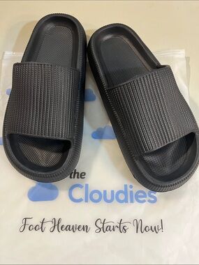 Kids' Black Slide Sandals - Cushioned Easy Slip-On